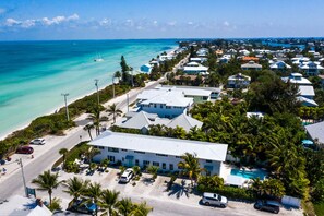 Bay Vista at Bayside Bungalows by AMI Locals