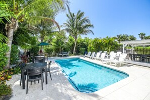 Shared Pool, Outdoor Dining Area, Outdoor Grill