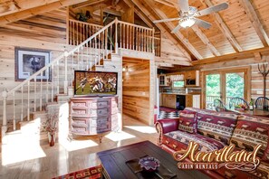 Gatlinburg Cabin Rentals Halfway To Heaven Living Area