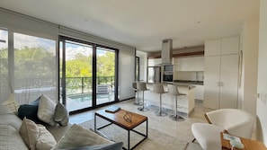 Living room with amazing view to the pools