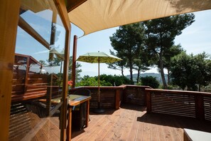 Private terrace with amazing sea view 