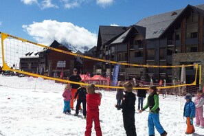 Snow and ski sports