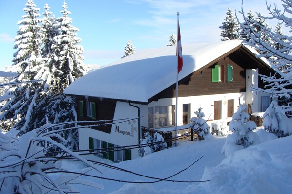 Margrithli im Schnee
