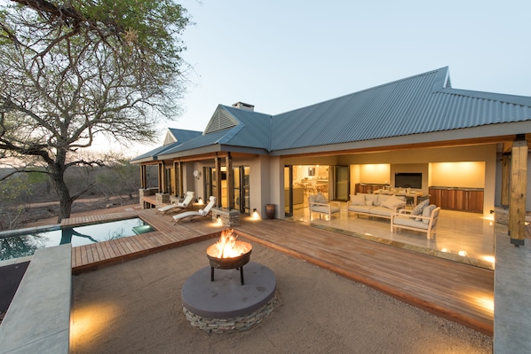 Plenty of outdoor living space.