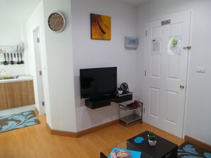 New Finished Luxury & Stylish Condo