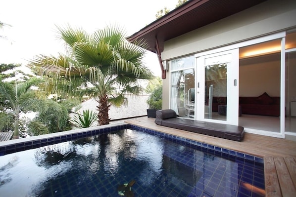 1BR Private Pool Villa near the beach