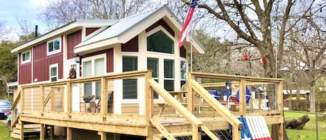 A tiny home experience that will make BIG memories! 