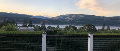 Expansive deck overlooking Columbia Gorge and Mt Adams