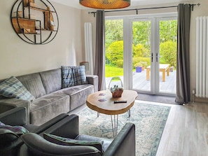 Comfortable living room | Ferry Cottage, Pitlochry