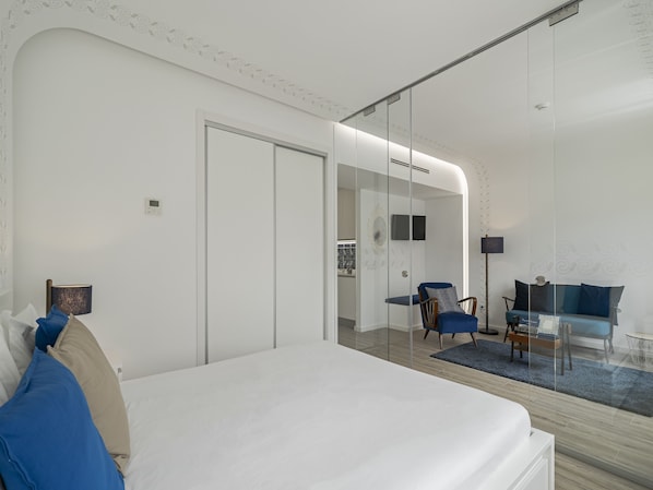 Chambre Ă coucher avec lit double