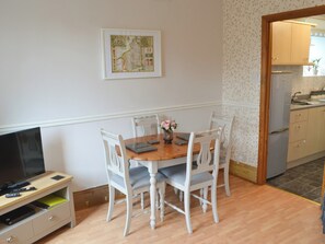 Dining area | Hallbank Apartment, Amble, near Warkworth