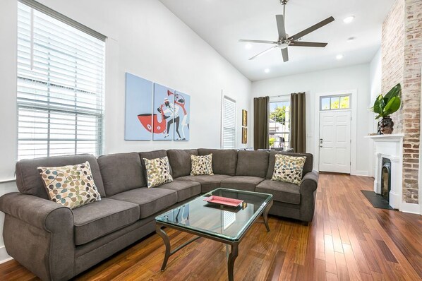 Living room with fluffy Sofa/Sitting area