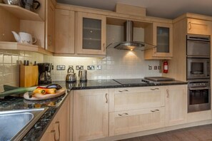 The Summerhouse, Roserrow. Ground floor:  Well equipped kitchen