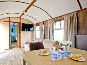 Delightful dining area | Brunel Boutique Railway Carriage No 5 - Brunel Boutique Railway Carriages, Dawlish Warren