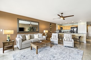 Living room equipped with Queen sleeper sofa!