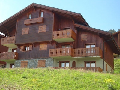 APARTMENT AT THE FOOT OF THE SLOPES