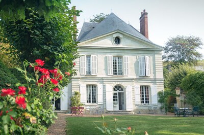 Una hermosa casa entre los viñedos y el Loira.
