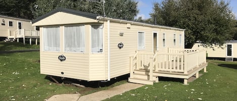 Our 3-bedroom, dog friendly, caravan at Lower Hyde, Shanklin, Isle of Wight.