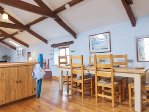 Open plan living space | New England - Tregrill Farm Cottages, Menheniot, near Liskeard