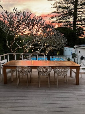 Outdoor dining