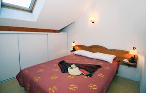 Two bedrooms feature a cozy Double bed each.