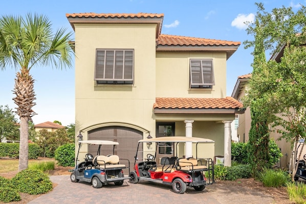 2 Golf Carts Included With Rental