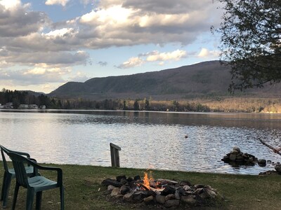 Doc's Lake house 2 bedroom apartment 