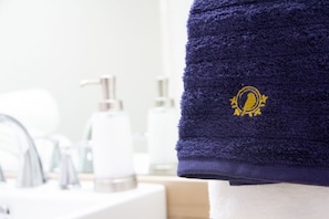 Équipements de salle de bain