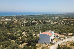 Region [summer] (&gt;5 km)