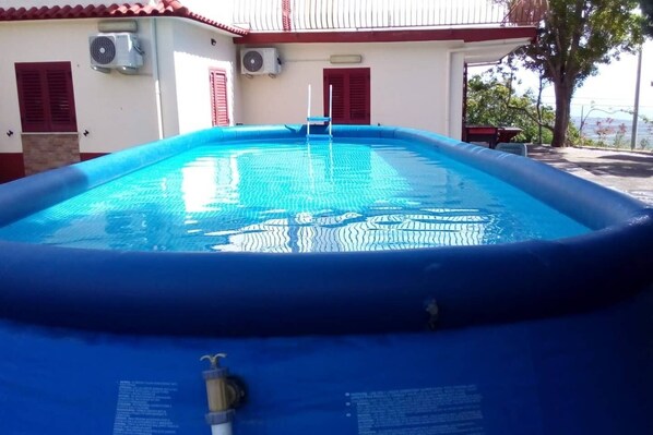 piscina da 8 metri per 4