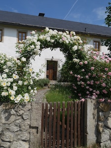 Auszeithaisel - Spacious country house with wellness offer