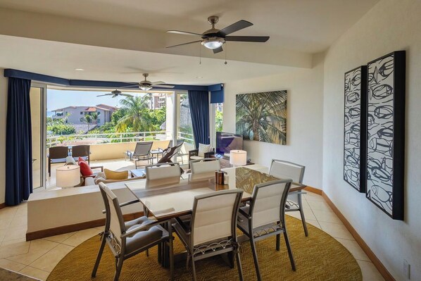 Very comfortable and well appointed condo-jennifer l.