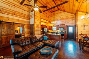 HappyEverAfter.BrokenBow4