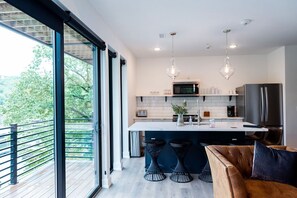 Another view of the lovely kitchen.