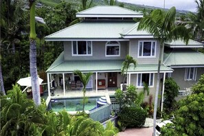 FallingWatersKona - Sleeps 10 guests - NEW 3M Window Privacy Tinting