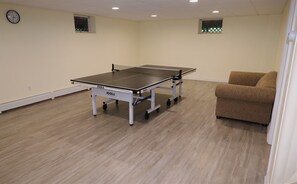 Ping pong table