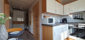 Ferienwohnung für 2 Personen mit Panoramablick über Wiesen und Wälder