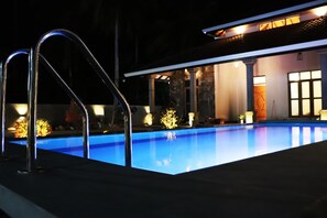 Piscina externa