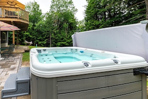 Bain à remous extérieur