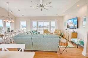 Surf-or-Sound-Realty-Ocean's-10-903-Great-Room-6
