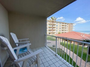 balcony chairs