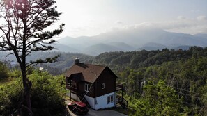 Highlander Retreat Cabin