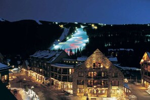 Night Skiing In Keystone