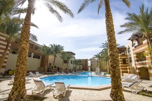 Piscina externa