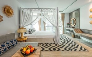 Duplex One Bedroom Pool Villa  BF**