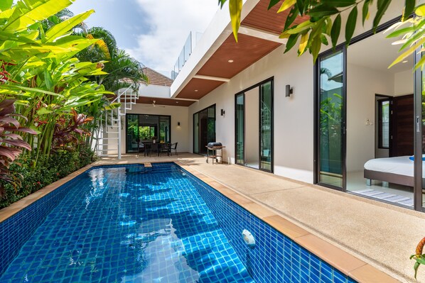 Modern 3br Boutique Pool Villa by Intira