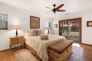 Primary/master bedroom