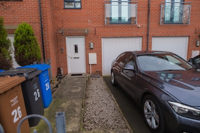 Alban  Townhouse, 1.5 miles from Manchester City Centre