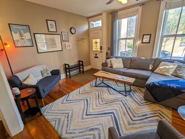 Living Room (1st floor)