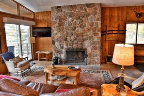 Inviting Living room/ Great room